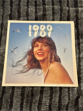 1989 (Taylor's Version) Album Vinyls - Cream